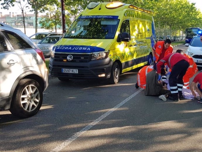 Sucesos.- Herida una niña de once años atropellada por un turismo junto a un colegio en Valladolid