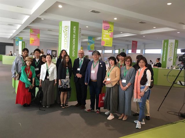 Jaén.-MásJaén.-Prescriptores gastronómicos de Japón "se empapan" del aceite de oliva en una misión comercial de Expoliva