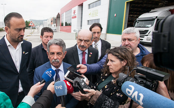 Revilla en polígono industrial Torrelavega