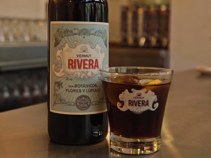 El lúpulo marca la diferencia en el nuevo Vermut Rivera