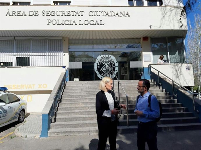 26M.- Cs Palma Se Compromete A Acabar Con "La Falta De Recursos Humanos Y Materiales" Del Cuerpo De La Policía Local