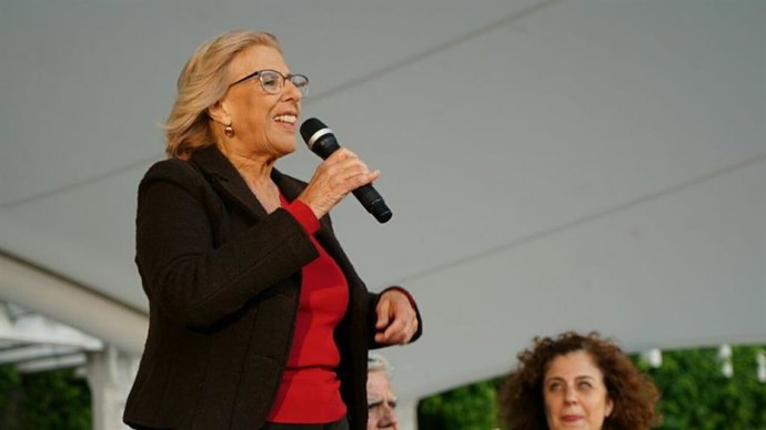 26M.- Carmena se pone al lado de los que "necesitan justicia e instituciones" y acude a Orcasitas "a rendir cuentas"