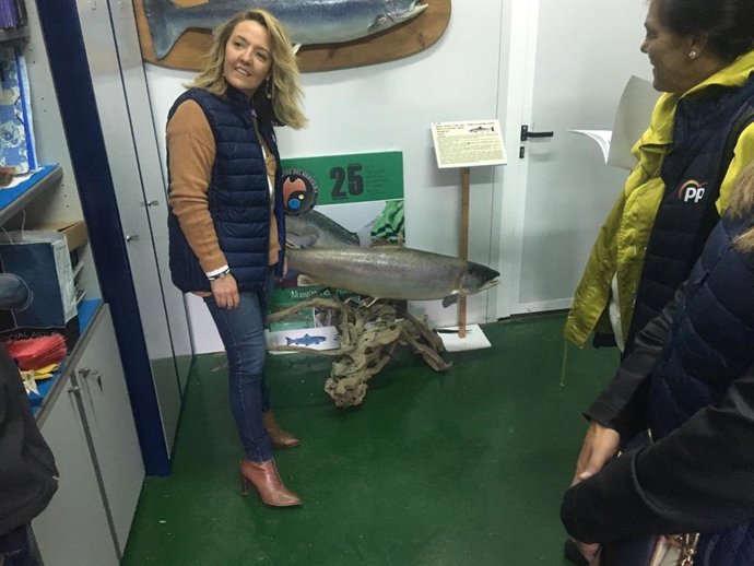 26M-A.-"El PP tiene el mejor programa para defender la caza y apostar por la pesca", afirma Teresa Mallada