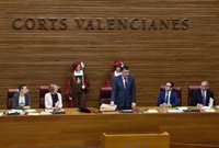 Morera pide a los diputados de Les Corts que "no superen nunca los límites ni utilicen la palabra para herirse"