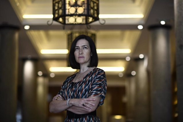 La guionista y directora de cine Ángeles González Sinde presenta su novela 'Después de Kim'