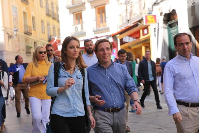 26M.- Almeida promet remodelació integral dels carrers del barri Universitat i una campanya promocional de Centre