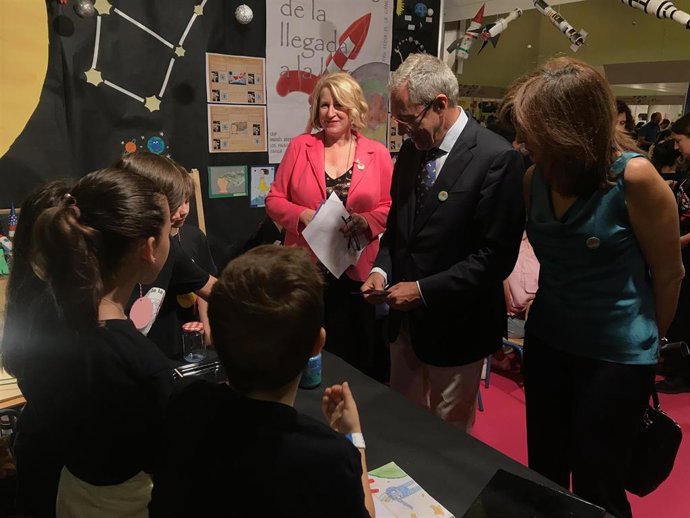 Sevilla.- Más de 6.000 estudiantes divulgan sus trabajos y experimentos en la mayor Feria de la Ciencia de España