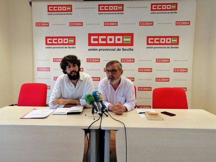 Sevilla.- CCOO avisa de que el 35% de las horas extra "no se pagan" y reclama cumplir "a rajatabla" el control horario