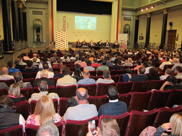 Hojas (UGT) dice que España ha de estar en la "punta de lanza" de Europa en la transformación del sector del automóvil