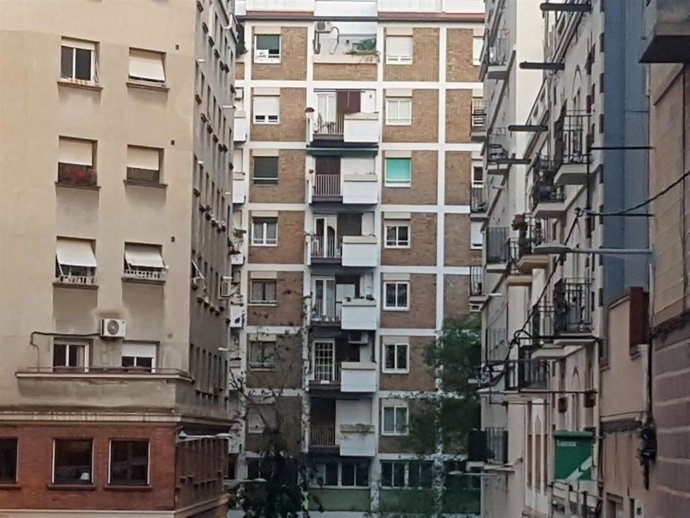 El observatorio de vivienda de la metrópolis barcelonesa ve una "tendencia a la moderación" en 2018
