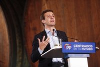 Casado confía en los resultados del PP en municipios y CCAA para hacer  "contrapeso" a las políticas del PSOE