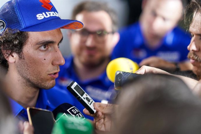 Motociclismo/GP España.- Rins: "Me siento más fuerte carrera a carrera"