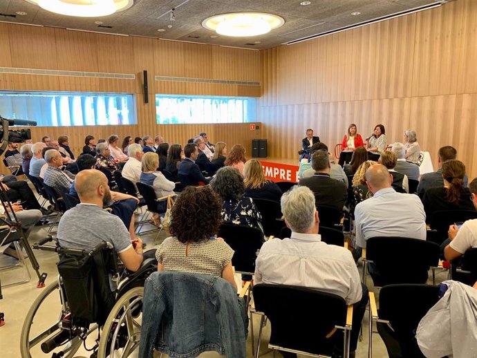 26M.- Armengol Se Compromete A Reducir Listas De Espera Y A Fijar Un Máximo De 48 Horas Para Citas En Atención Primaria