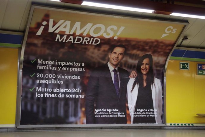 26M.- Aguado Y Villacís Se Publicitan Desde Hoy En Carteles De Metro Reivindicando Su Apertura 24 Horas Fines De Semana