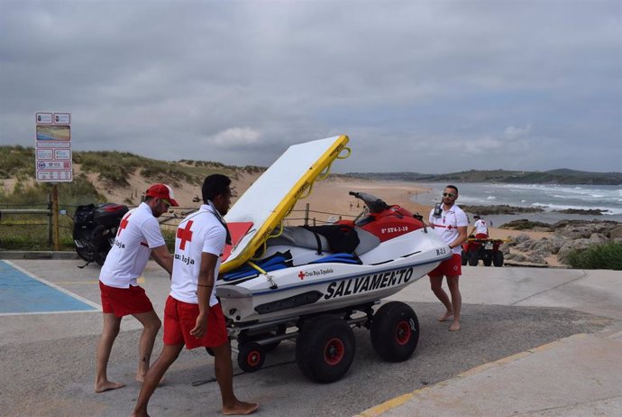 Publica las bases de las ayudas para la vigilancia, rescate y salvamento en las 73 playas de Cantabria
