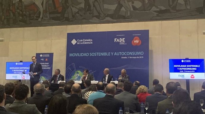 Manuel Menéndez (EDP) pide "certidumbre" jurídica para que el proceso de transición energética sea un éxito