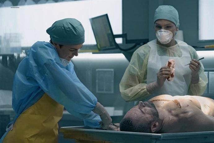 Serinda Swan protagoniza La Forense: "Los médicos forenses brindan mucha dignidad a los fallecidos"