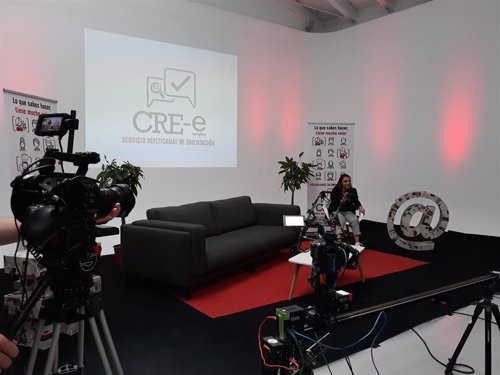 Cruz Roja lanza CRE-e, un servicio multicanal "con alma" para ofrecer orientación a las personas sin empleo