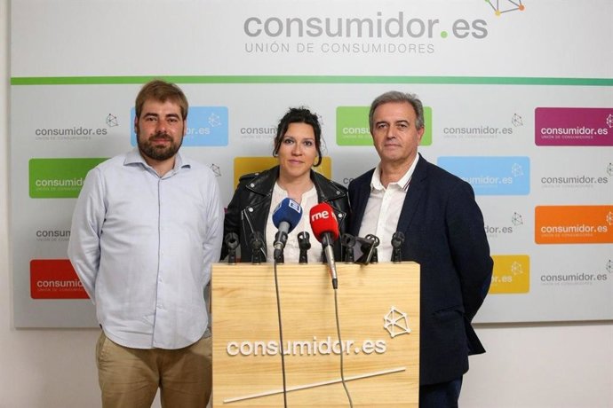 26M-A.- Podemos Propone Aumentar Las Multas A Eléctricas Y Bancos Por Incumplimiento De Las Leyes De Consumo