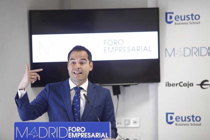 El candidato de Ciudadanos a la Presidencia de la Comunidad de Madrid, Ignacio Aguado, participa en el ciclo 'Nuevos Retos, Nuevas Respuestas' en el Deusto Business School