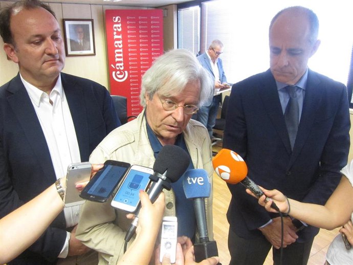 26M.- Nart (Cs) prevé un "brexit duro" y carga contra Gran Bretaña, "un país de botarates políticos"