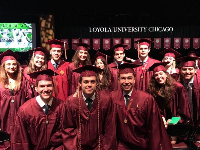 Sevilla.-Catorce alumnos de la tercera promoción de Loyola Andalucía se gradúan en Chicago con un doble Grado