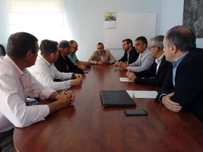 Jaén.- El Ayuntamiento se compromete a mediar para se restablezca el suministro de agua en el Puente de la Sierra