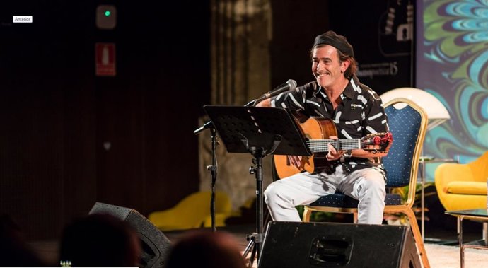 Cádiz.- Ayuntamiento de Cádiz decreta un día de luto por el fallecimiento del autor de carnaval Juan Carlos Aragón