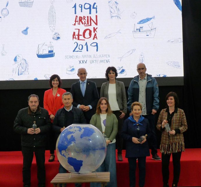 La XXV Arrain Azoka de Bermeo reconoce el trabajo de las mujeres en el mundo de 