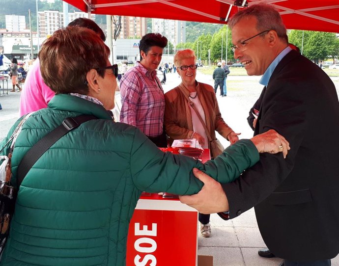 26M.- PSE Propone Un Plan De Choque Contra Excrementos Caninos Y Reforzar Brigadas Eléctricas Y De Limpieza De Barakaldo