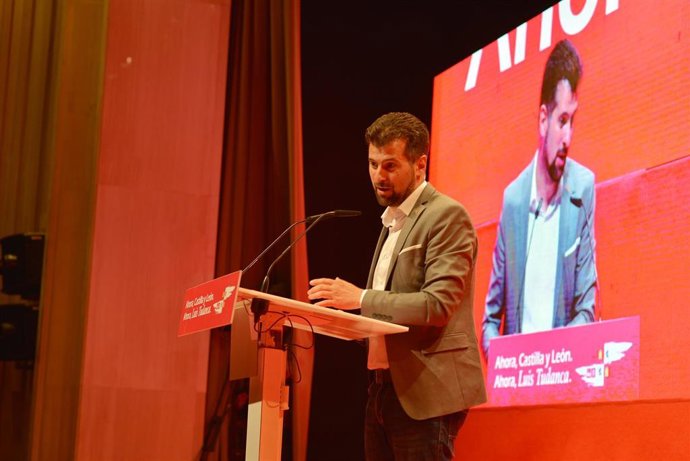 Acto de campaña del PSOE celebrado en el Hotel Tey Sancho en Palencia