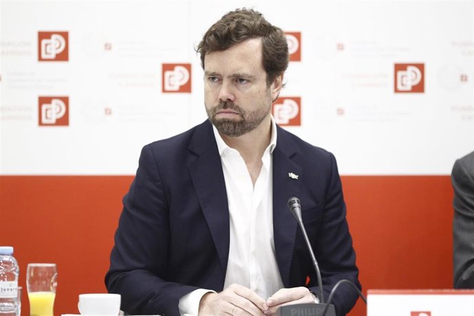 Vox respon a Álvarez de Toledo que el PP quan tenia majoria absoluta no va "fer res" a Catalunya