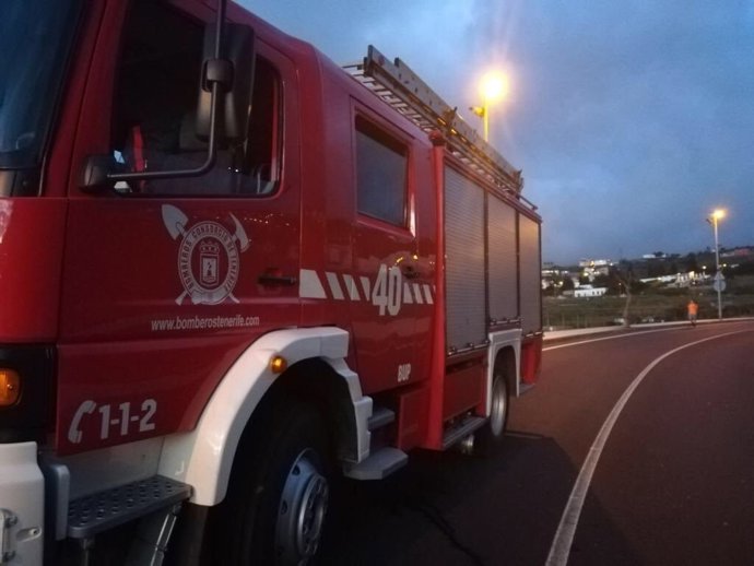 Sucesos.- Dos heridos en el incendio de una vivienda en Santiago del Teide (Tenerife)