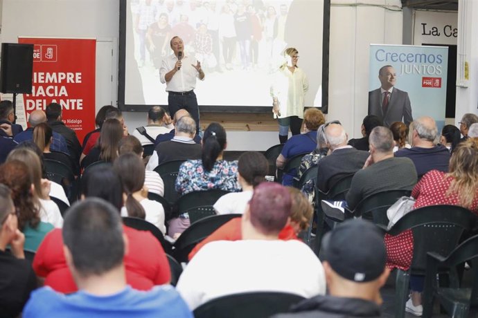 26M.- Hidalgo (PSOE) Anuncia Que La Ciudad Del Carnaval Contará Con Un Auditorio Para Ensayos