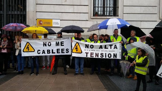 Afectados por la línea Cacicedo-Astillero piden que el proyecto "empiece de cero" tras las elecciones