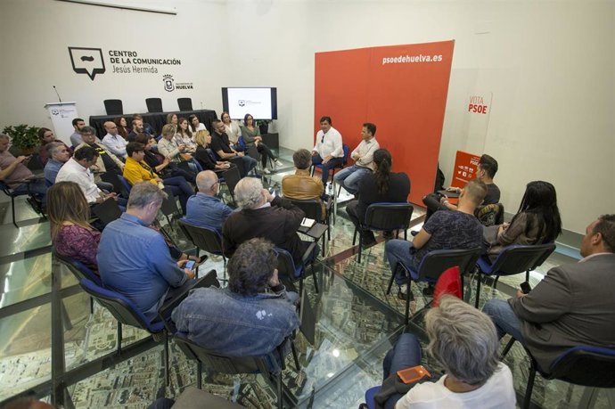 Huelva.- 26M.- Cruz (PSOE) quiere hacer de la capital "una ciudad cultural de primer nivel, referente internacional"