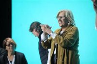 Carmena, orgullosa de sus 75 años, reivindica a compañeros asesinados  frente a los que "sueñan con la dictadura"