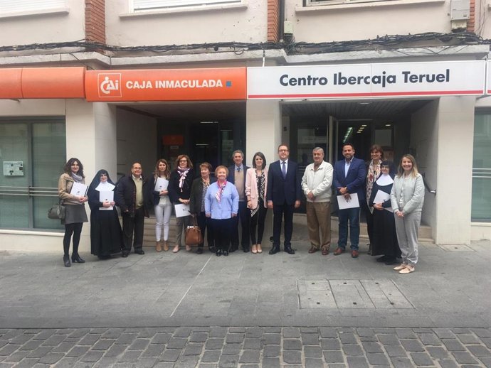 Las fundaciones Ibercaja y Caja Inmaculada firman convenios sociales con once asociaciones de Teruel