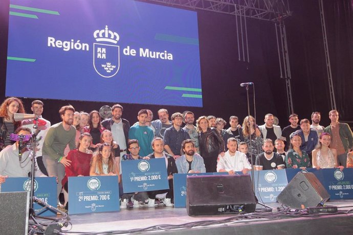 López Miras ensalza "el talento, creatividad y originalidad" de los finalistas del certamen 'Región de Murcia Joven 2.0'