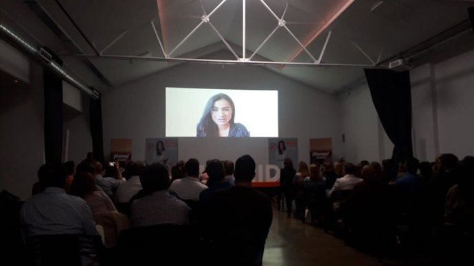26M.- Villacís Reaparece En El Acto Central Con Un Vídeo Desde El Hospital En El Que Ánima A "Darlo Todo"