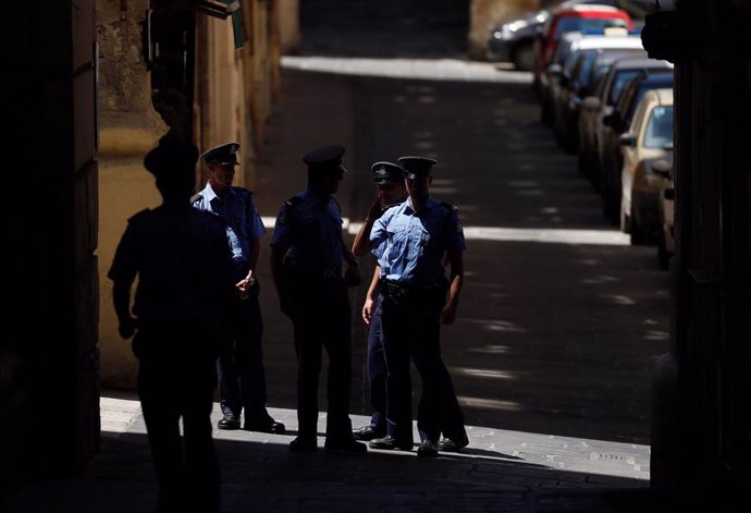 Malta.- Los militares malteses acusados del asesinato de un inmigrante "solo porque era negro" se declaran no culpables