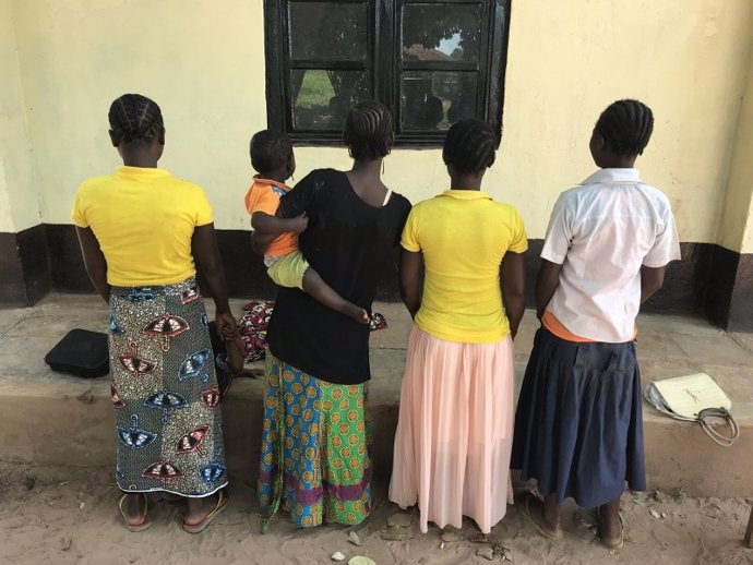 RDCongo.- Un informe denuncia el impacto de los ataques contra escuelas en Kasai (RDC) en las niñas