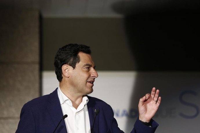 Moreno lamenta la muerte de Pérez Rubalcaba, "un hombre de Estado y político de altura en momentos difíciles"