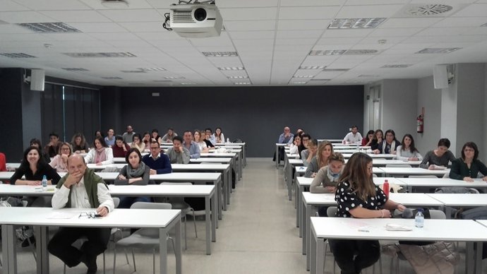 Més de 6.000 aspirants es presenten aquest dissabte a la prova d'accés a l'advocacia, 619 en l'Universitat de Valncia