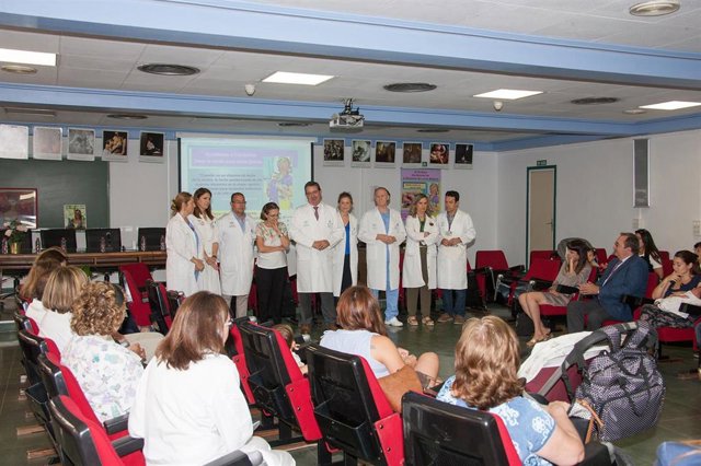 Sevilla.- Más de 700 bebés se benefician del Banco de Donación de Leche Materna del Hospital Virgen del Rocío