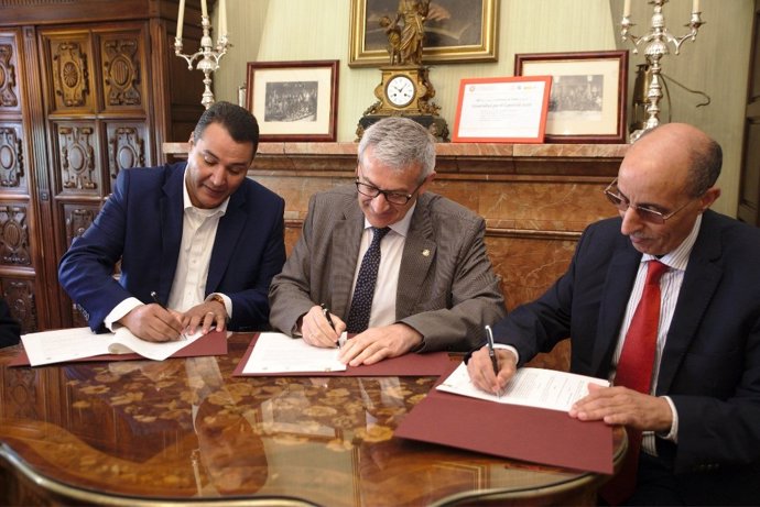 Oviedo.- La Universidad suscribe un convenio colaborativo con la Universidad de Tifariti y la Delegación Saharaui