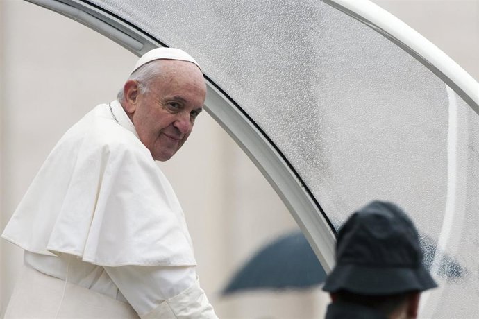 Pope leads general audience