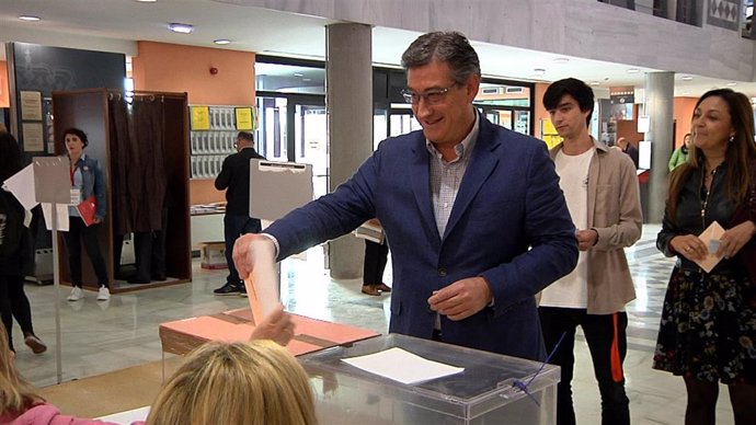 28A.-Prendes (Cs) afirma que el voto "nos hace iguales" y que la igualdad "está en riesgo" en España