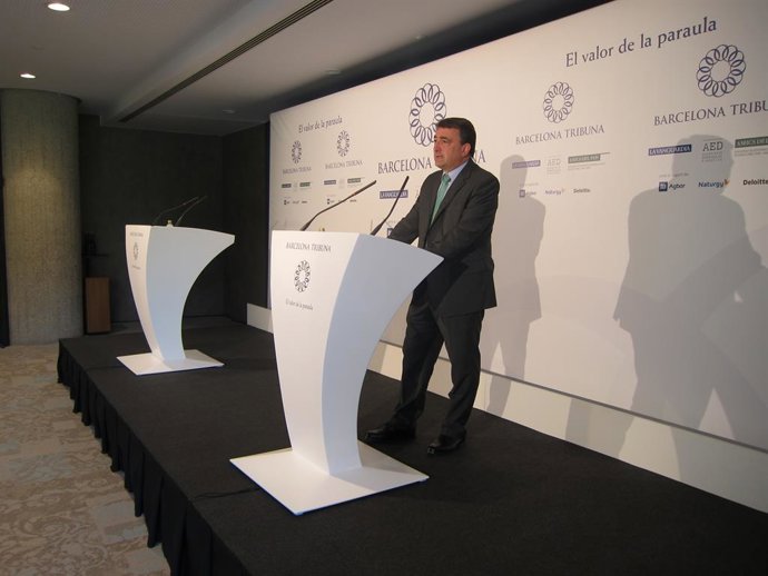 Esteban (PNB): "No hi ha una unitat espanyola sacrosanta ni una independncia sacrosanta"