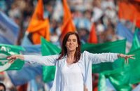 ¿Por qué Cristina Fernández de Kirchner ha cedido su puesto a la Presidencia?